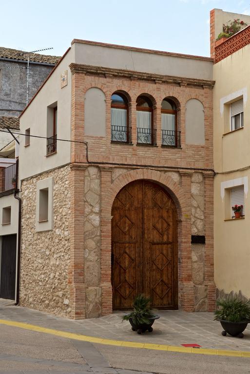 Ca La Maria Apartment Mora d'Ebre Bagian luar foto