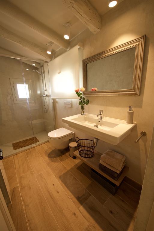 Ca La Maria Apartment Mora d'Ebre Bagian luar foto
