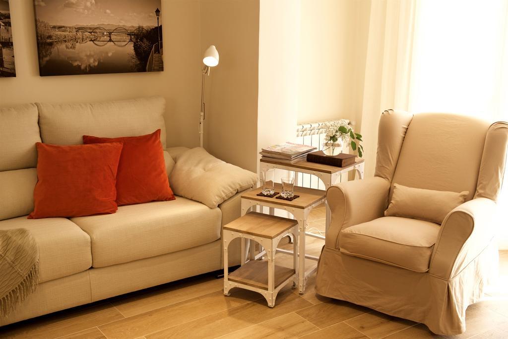 Ca La Maria Apartment Mora d'Ebre Bagian luar foto